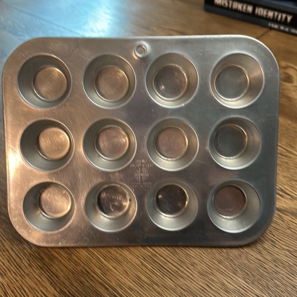 Set of 3 Vintage Mini muffin cupcake Cheesecake tins by WearEver aluminum - Picture 3 of 3